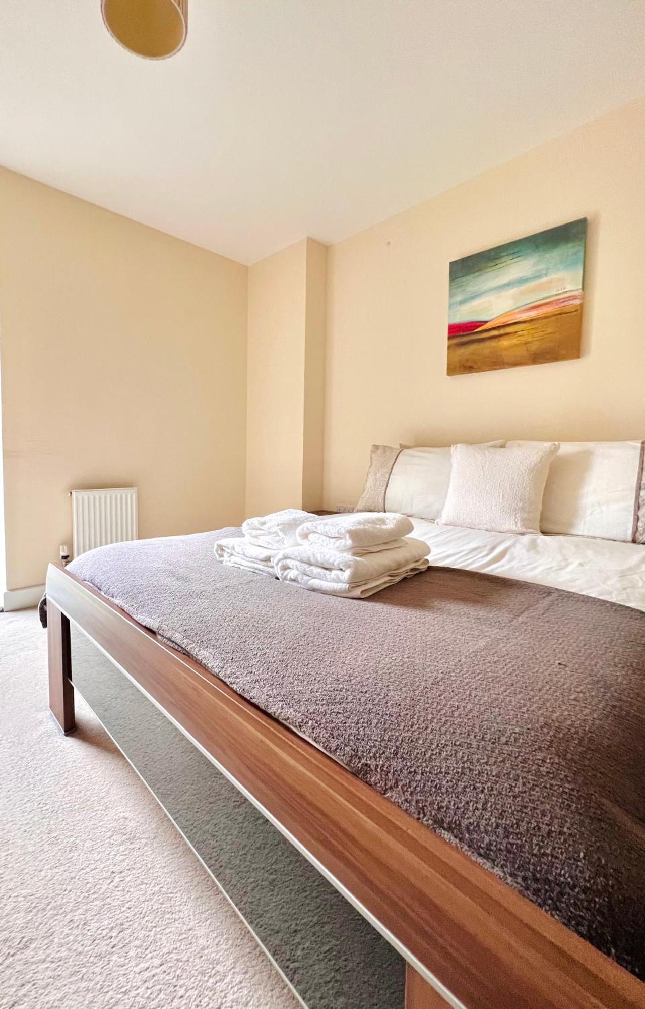 Canada Water Se16 7Aq 2Bed 2Bathroom Ap Londen Buitenkant foto