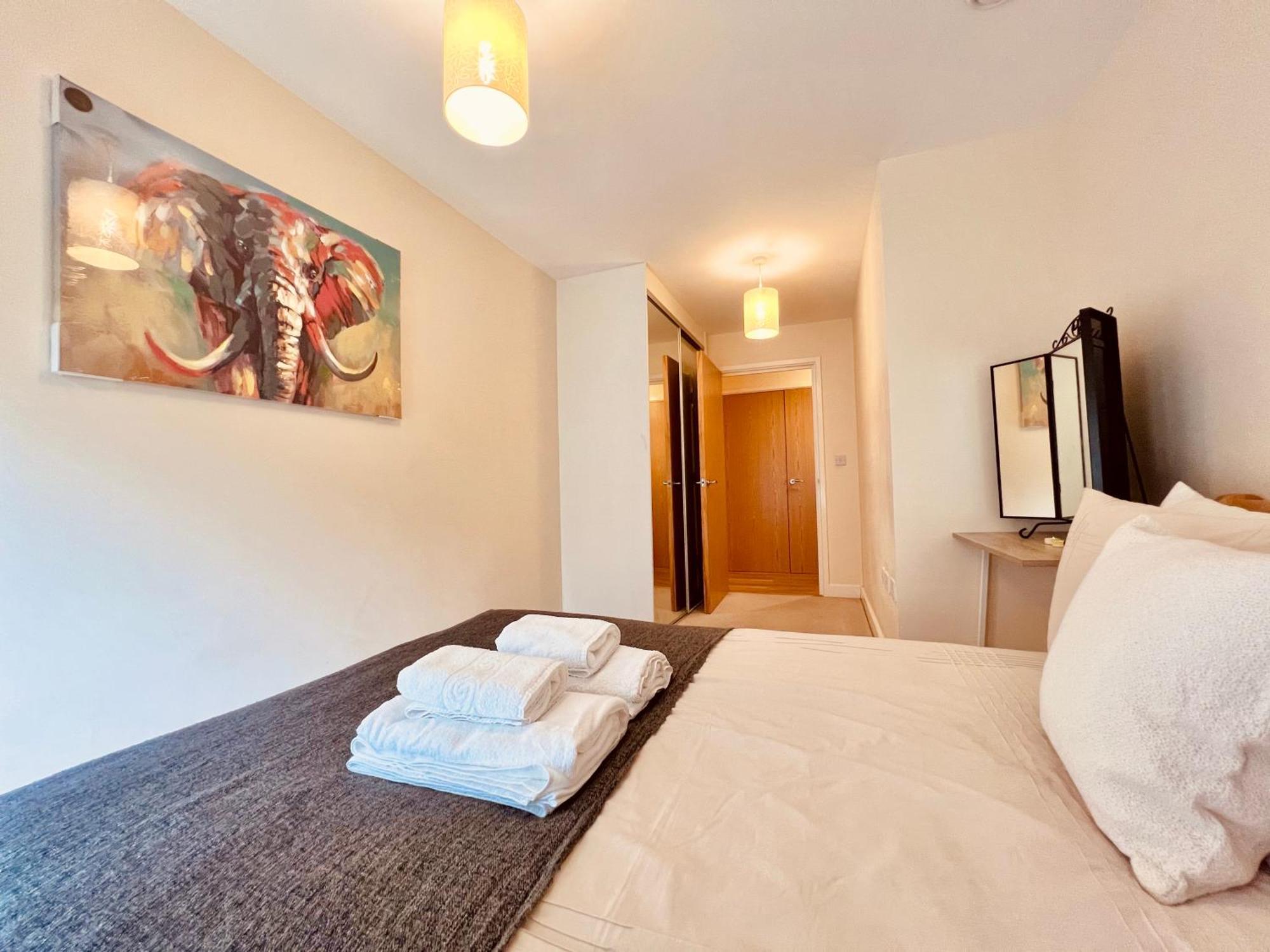Canada Water Se16 7Aq 2Bed 2Bathroom Ap Londen Buitenkant foto